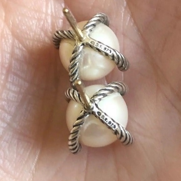 Large David Yurman Pearl Earrings With Diamonds - Picture 5 of 6